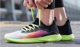 李宁跑鞋最新爆料事件新闻,揭秘设计与市场策略背后的故事